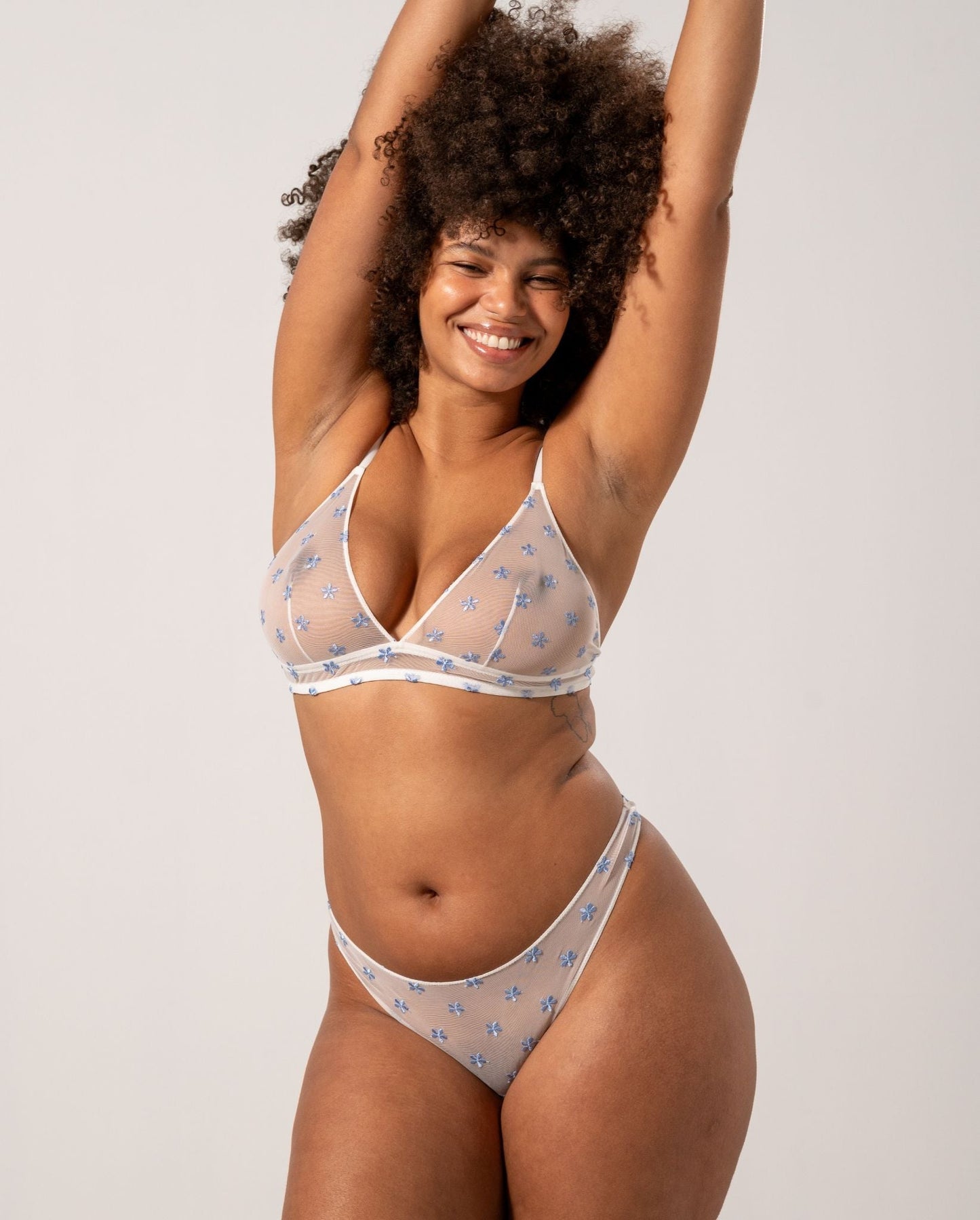 |model-size=XL|#color_cream-baby-blue