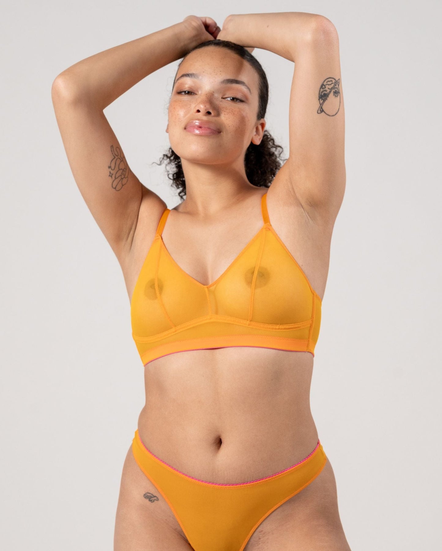 |model-size=M|