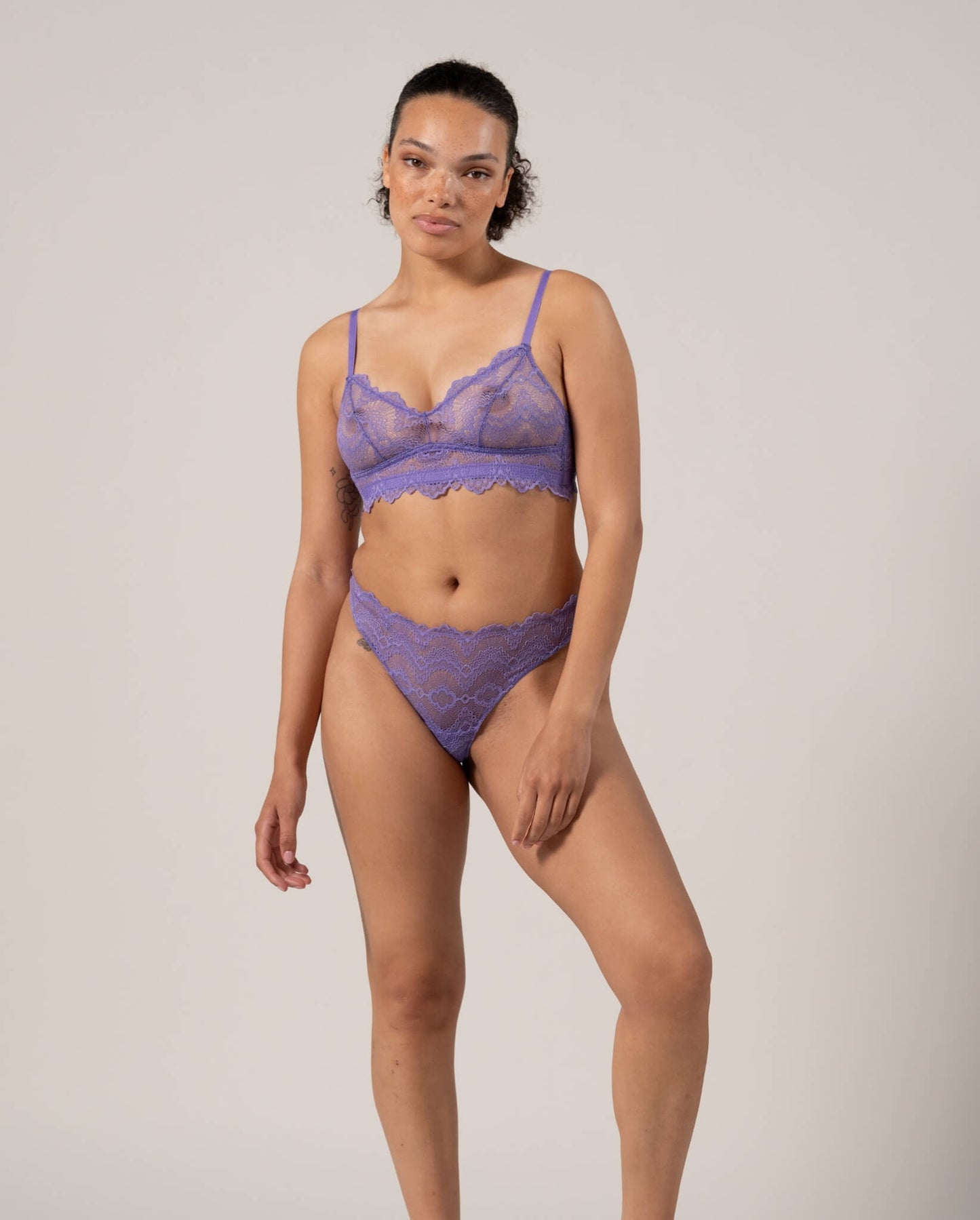 |model-size=M|
