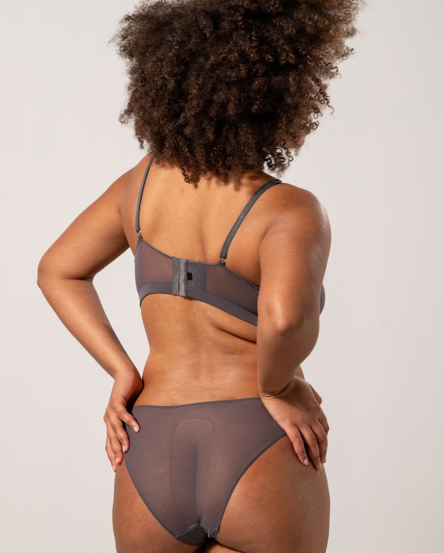 |model-size=XL|#color_grey