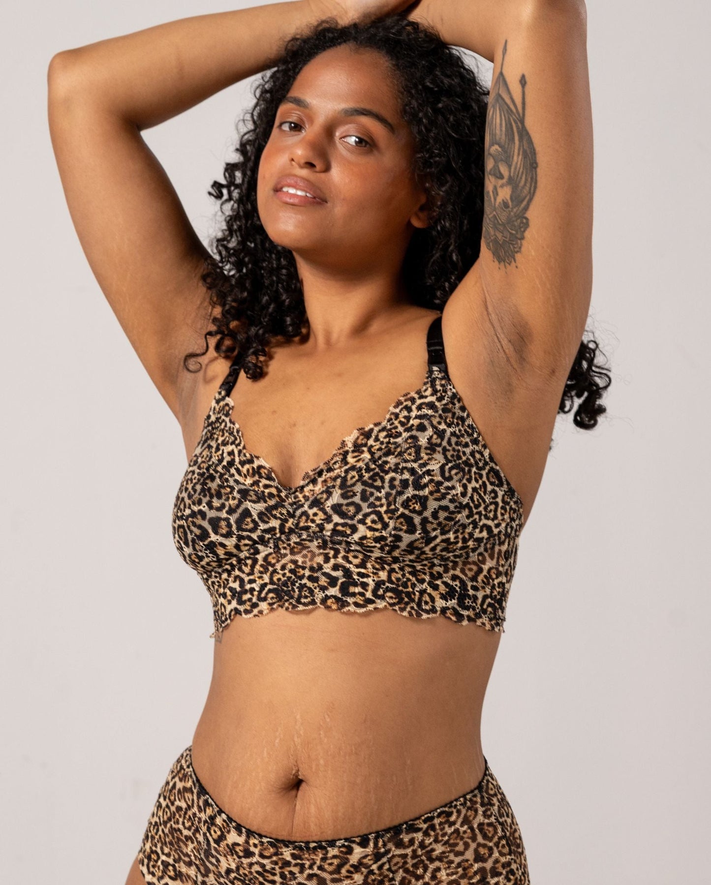 |model-size=M|