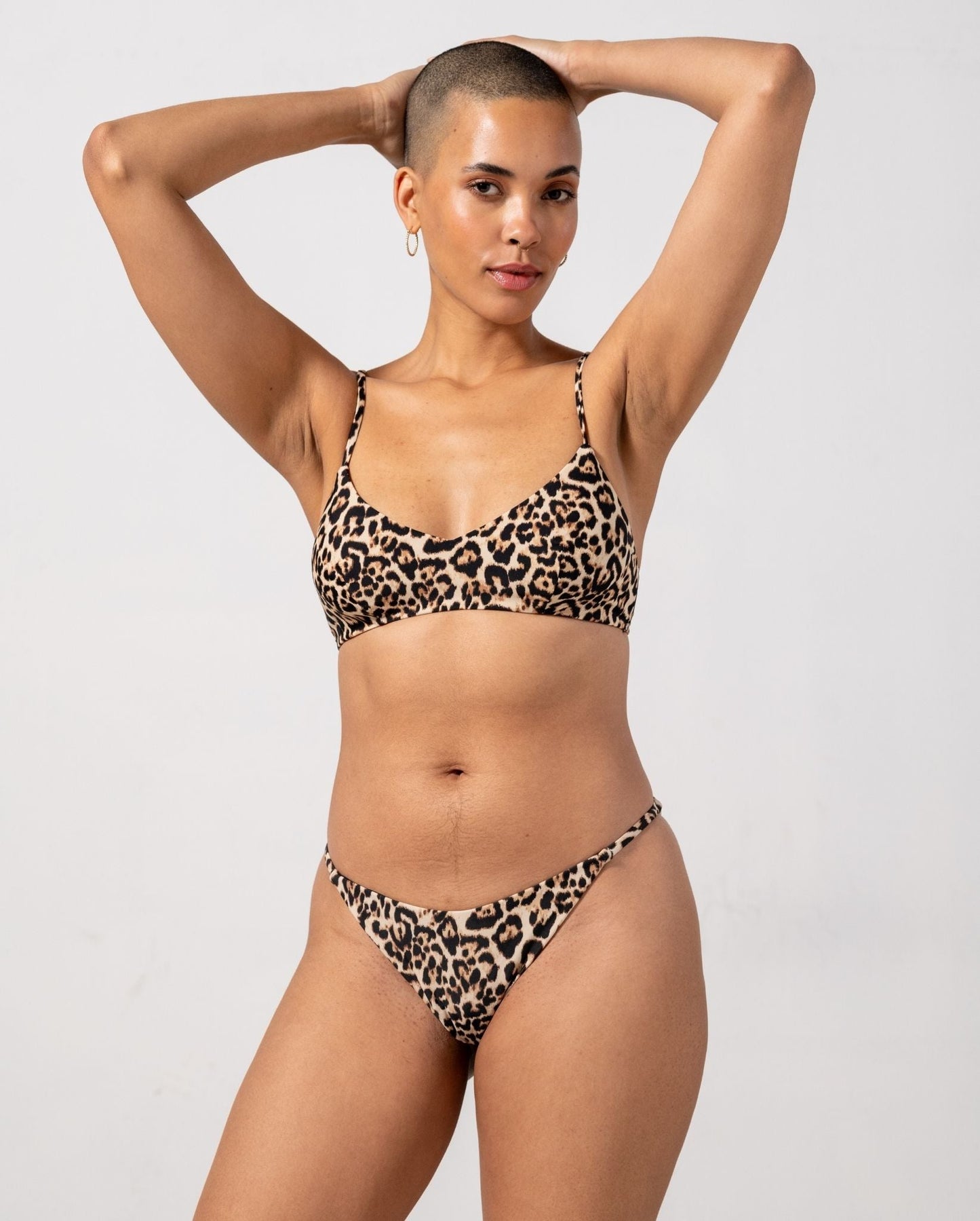 model-name=Rebecca|model-size=M