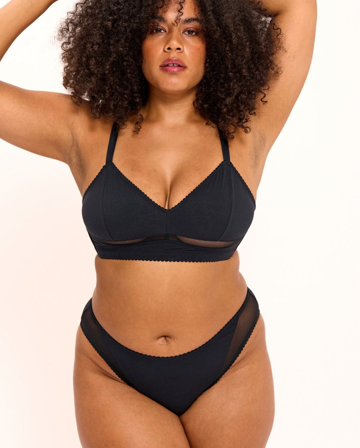 model-name=Simone|model-size=L+