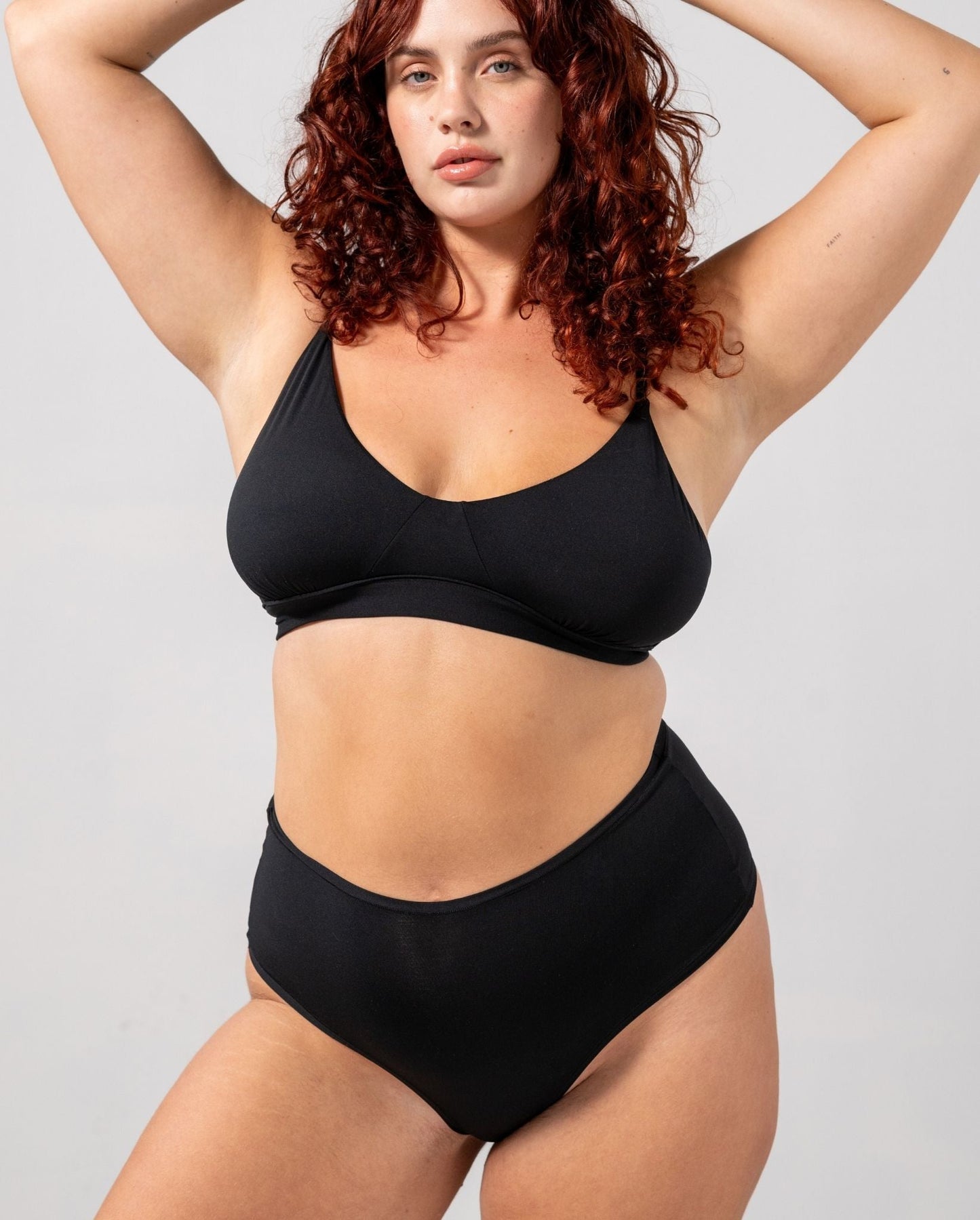 model-name=Maddy|model-size=XXL