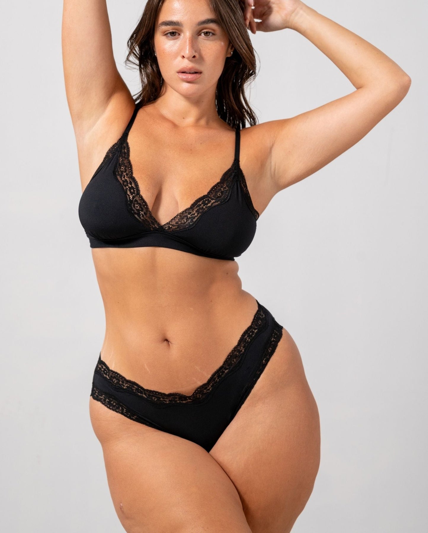 model-name=Rae|model-size=XL