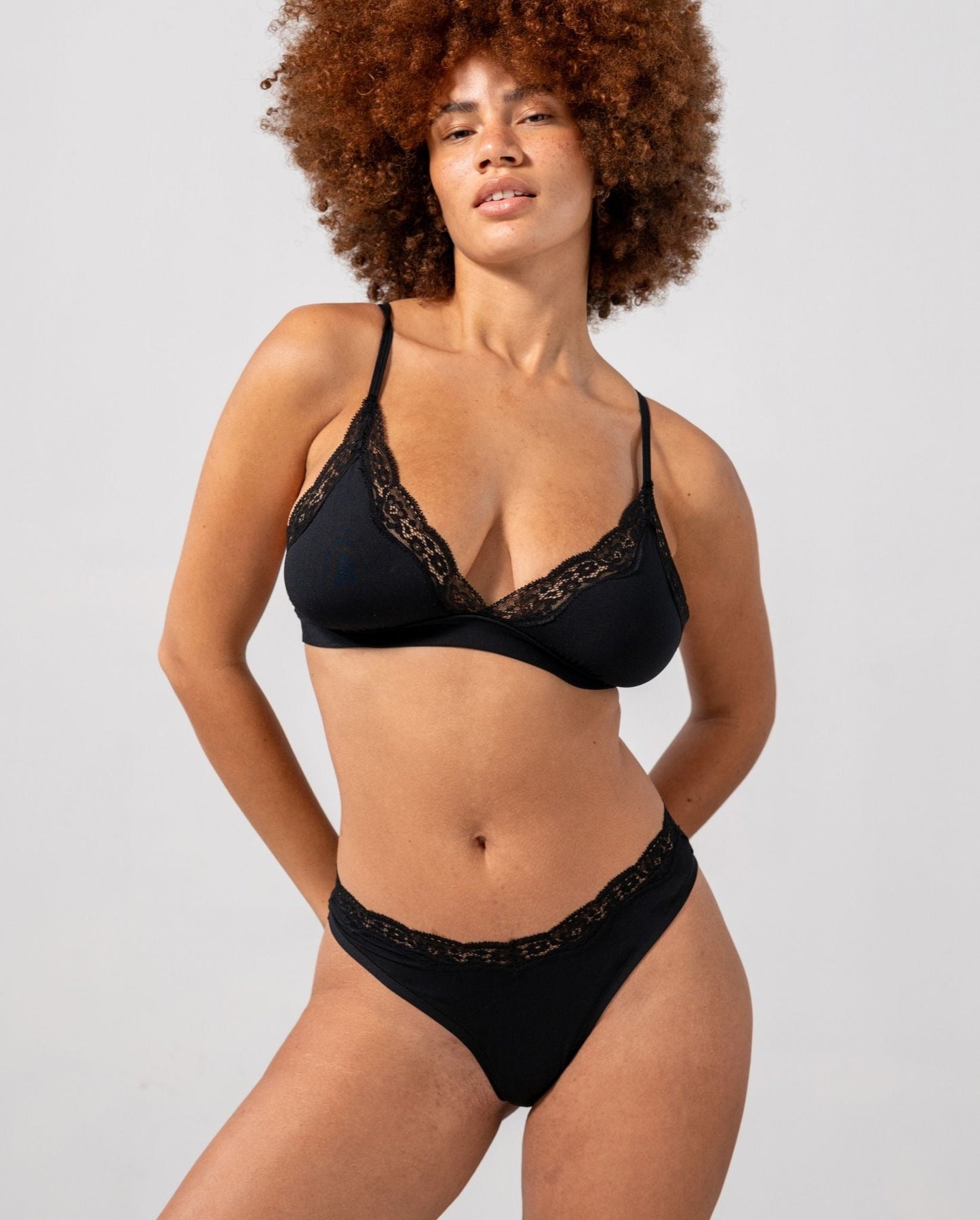 model-name=Laure|model-size=M