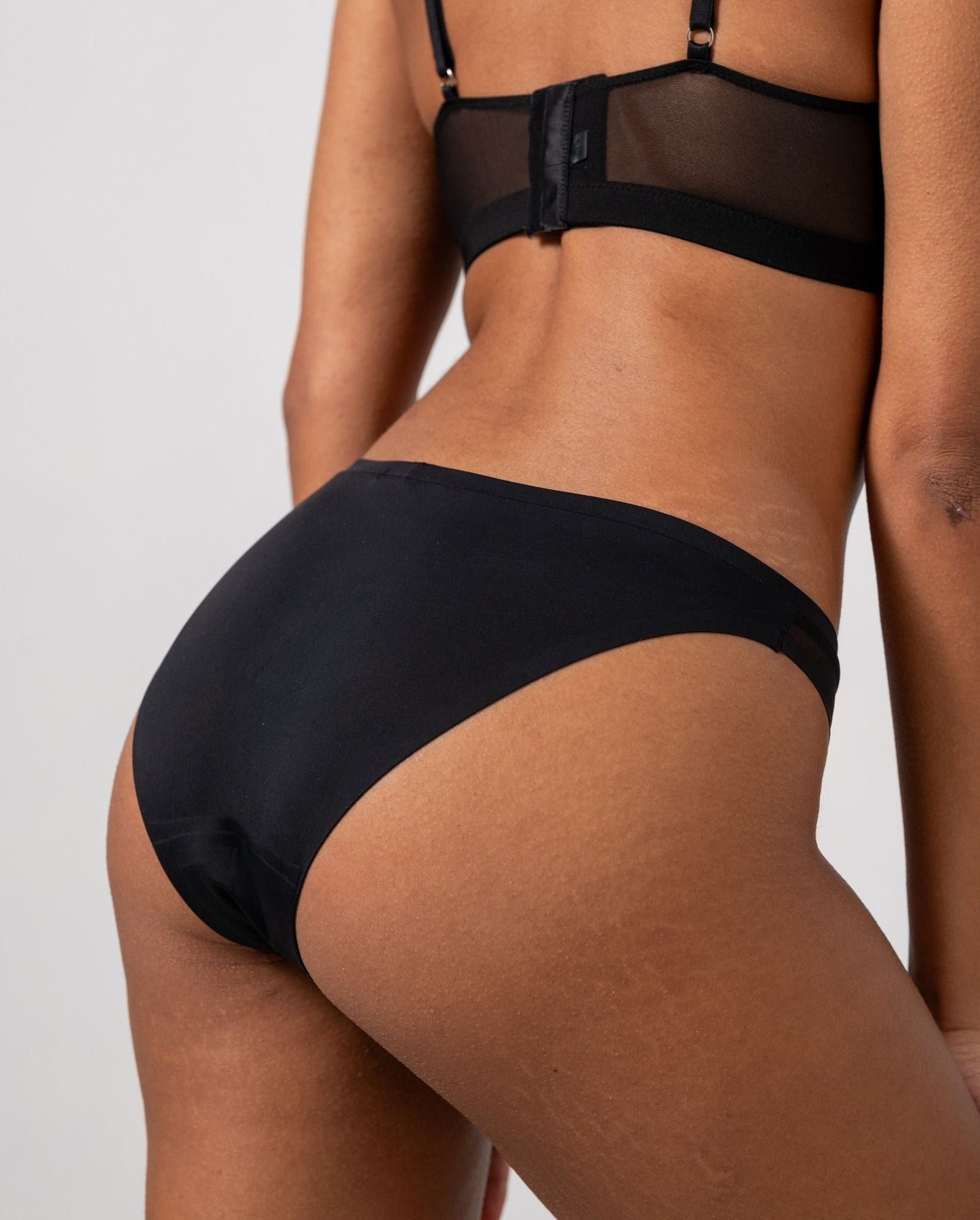 model-name=Luna|model-size=M