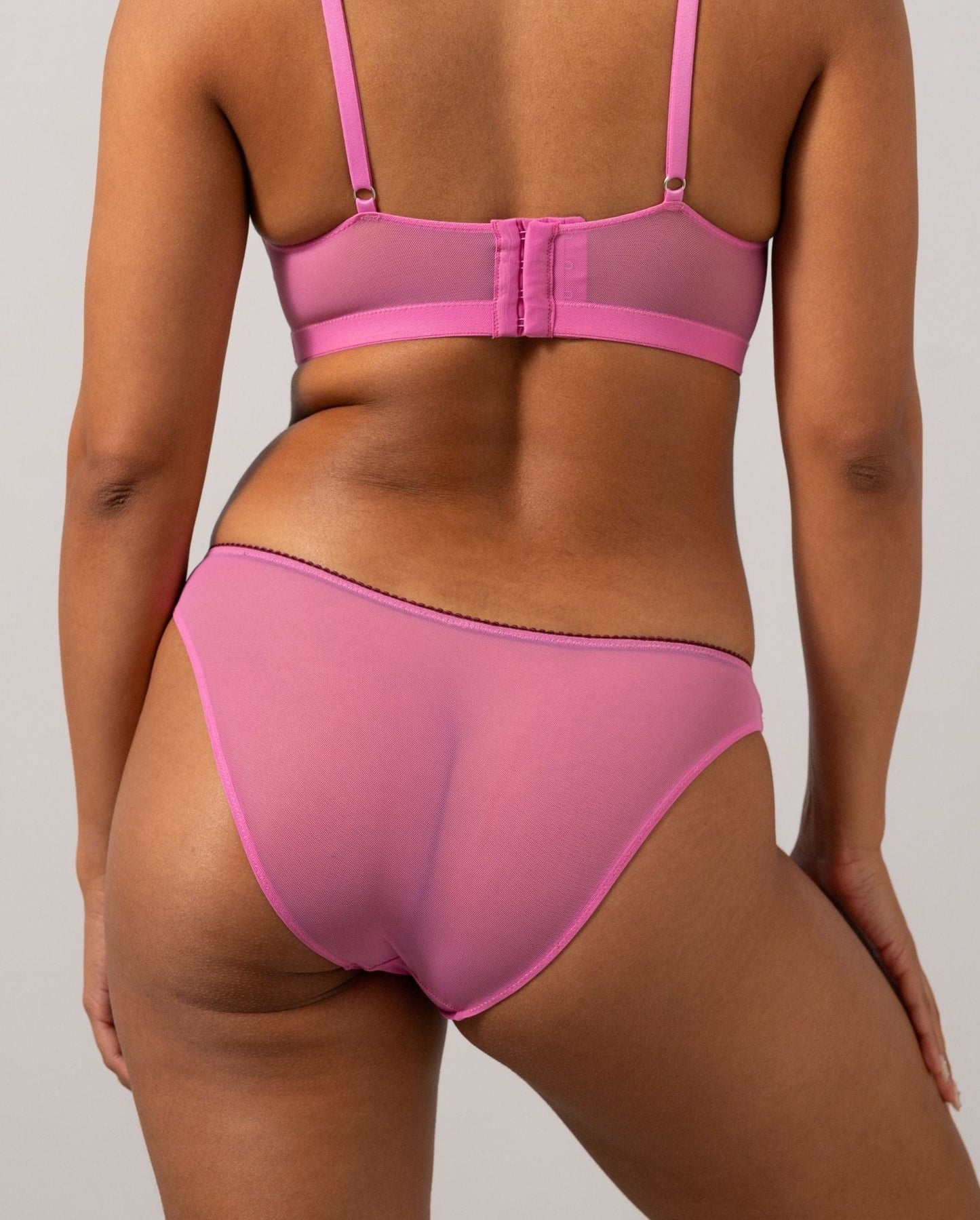 |model-size=M|color_candy-pink_main#color_candy-pink