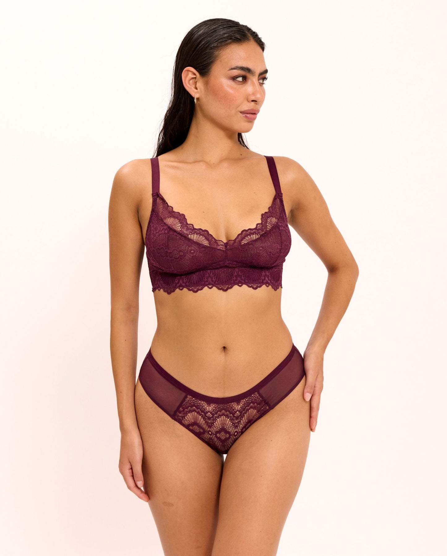 model-name=Asia|model-size=M