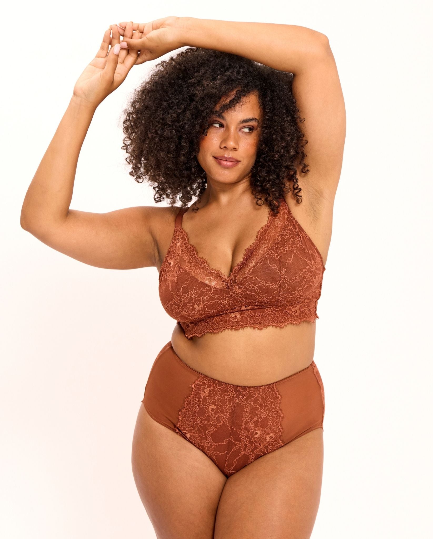 model-name=Simone|model-size=L+