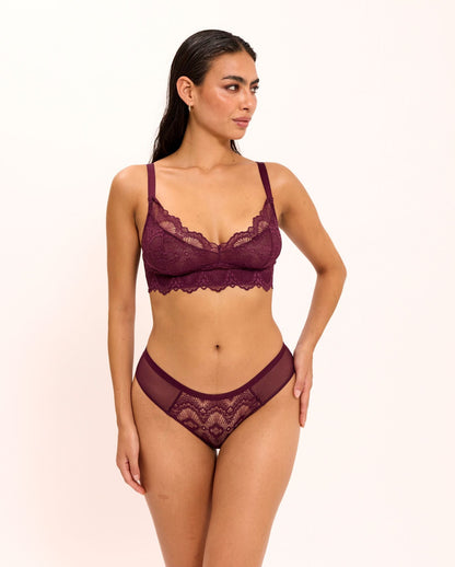 model-name=Asia|model-size=M