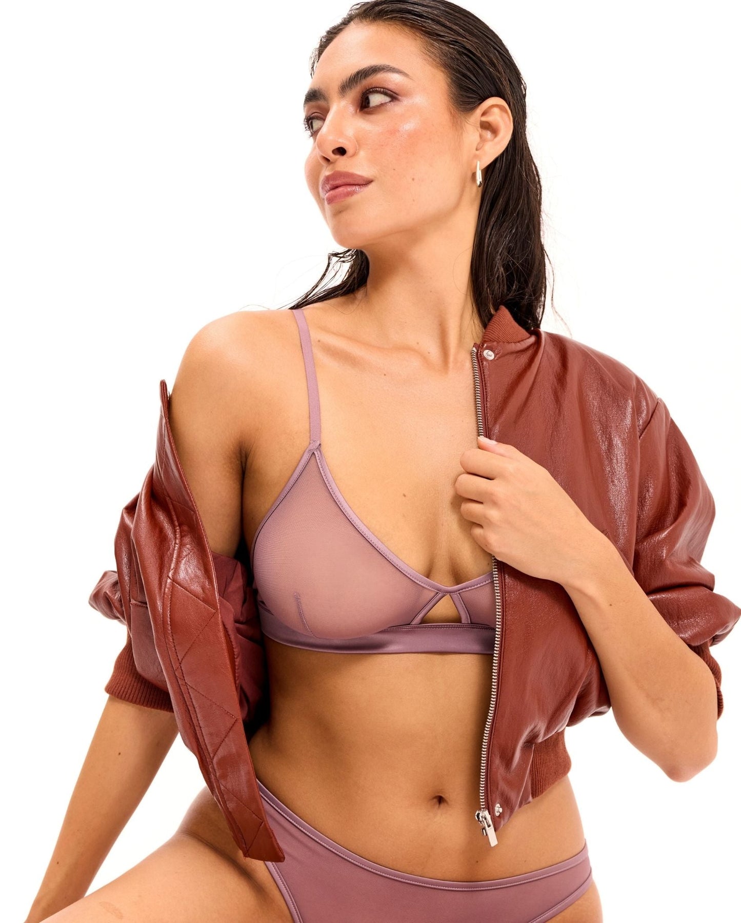 model-name=Asia|model-size=M