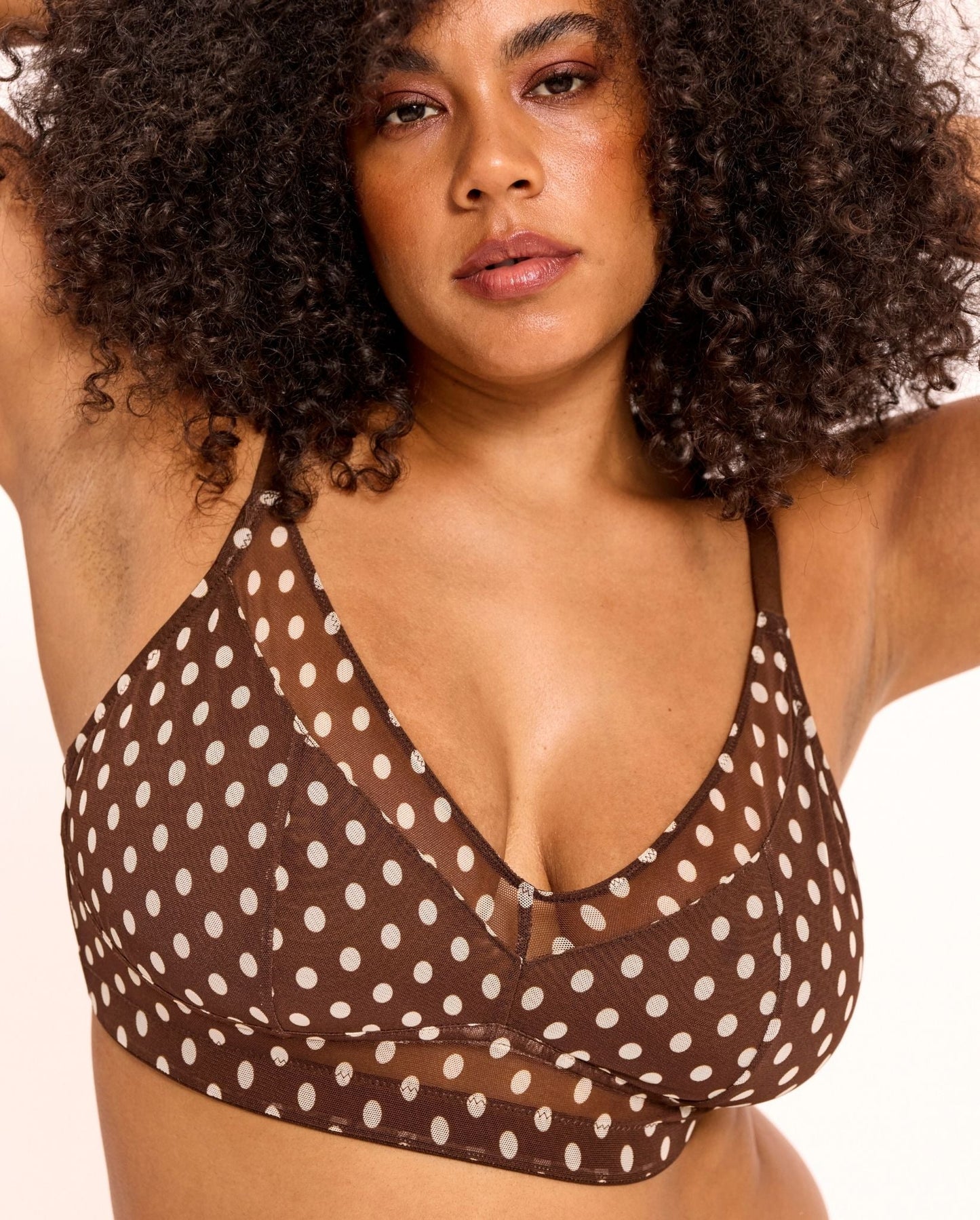 model-name=Simone|model-size=L+