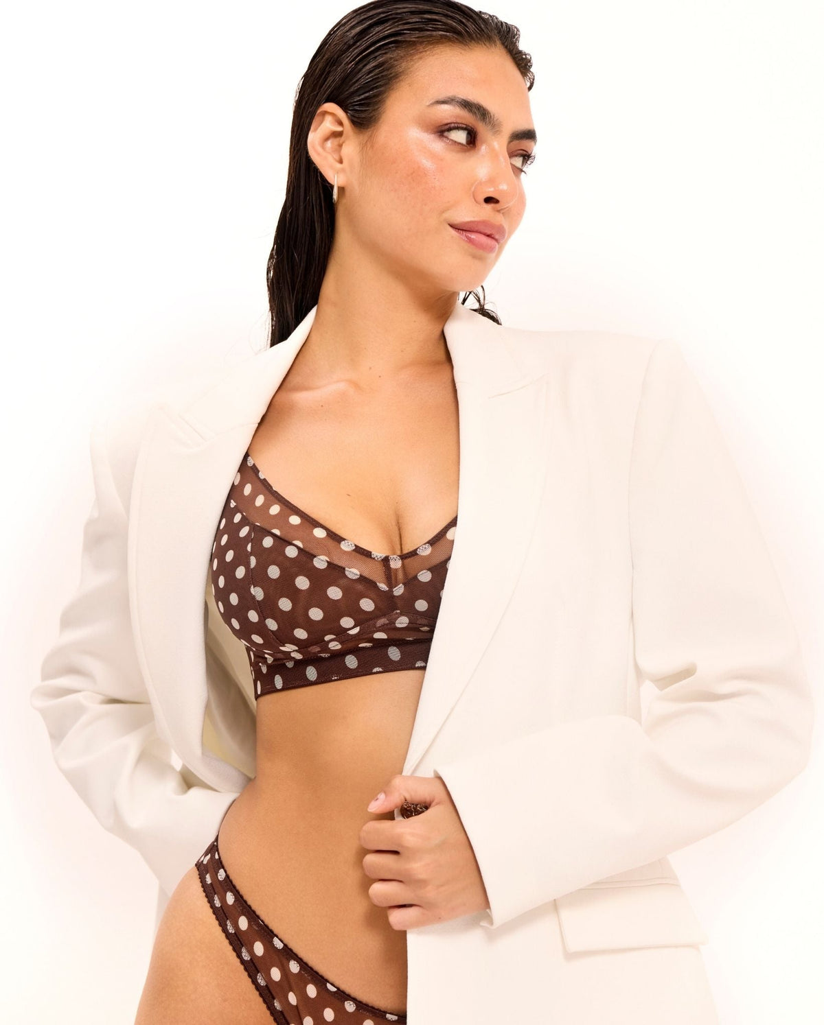 model-name=Asia|model-size=M