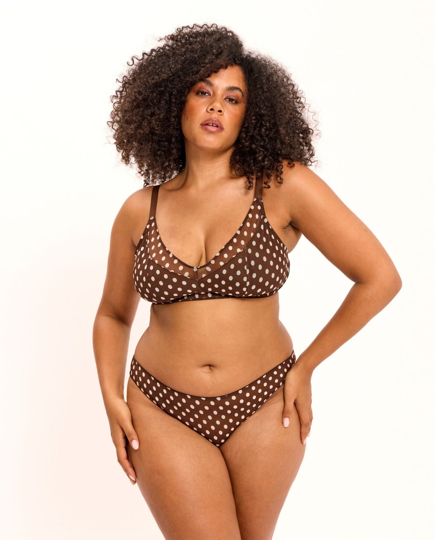 model-name=Simone|model-size=L+
