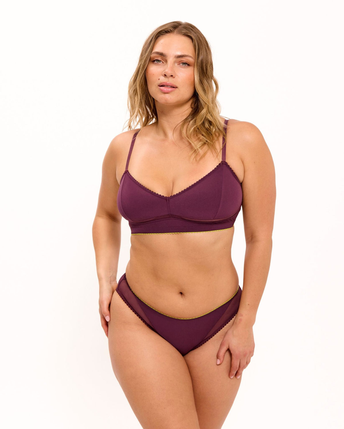 model-name=Zoe|model-size=L
