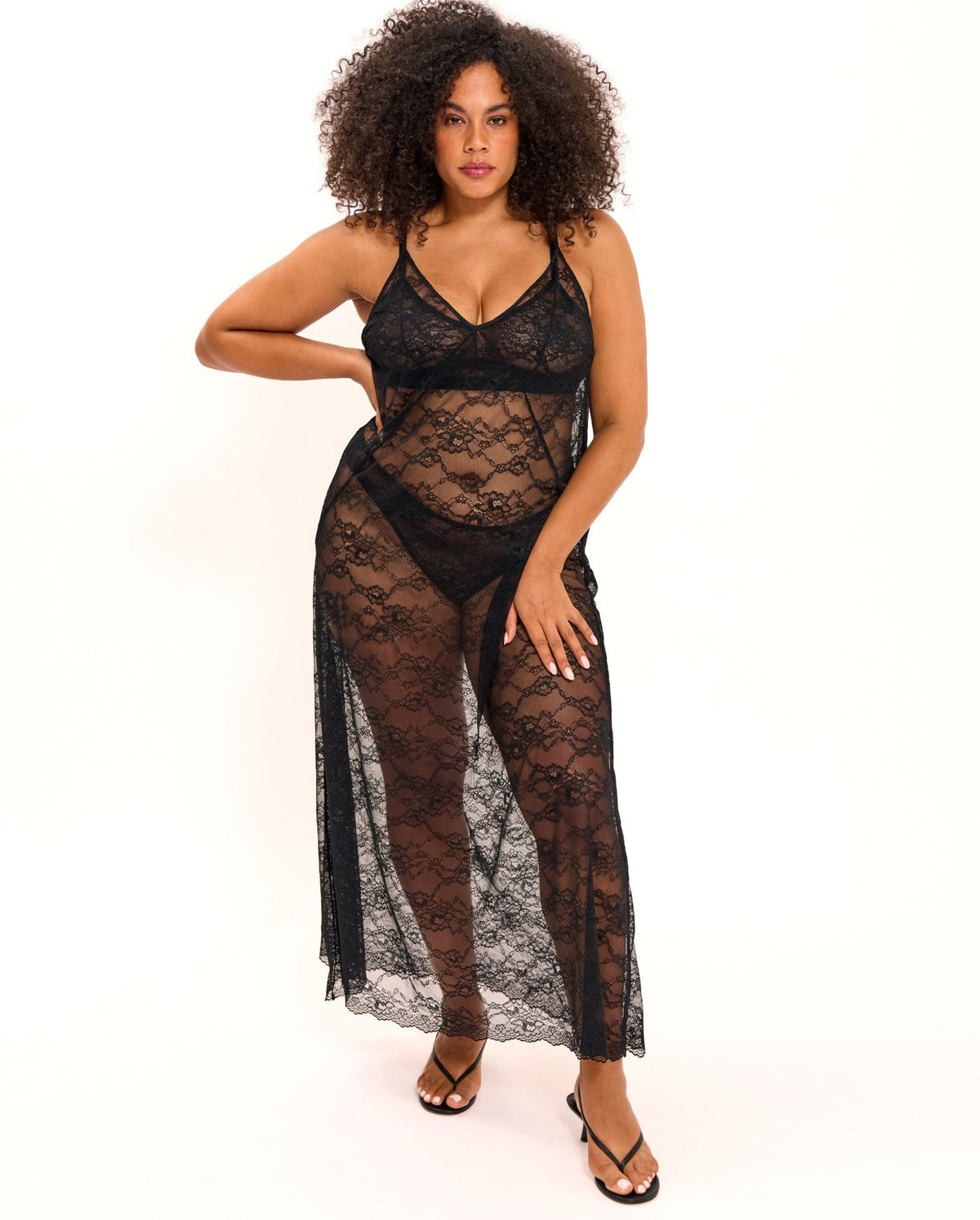model-name=Simone|model-size=XL