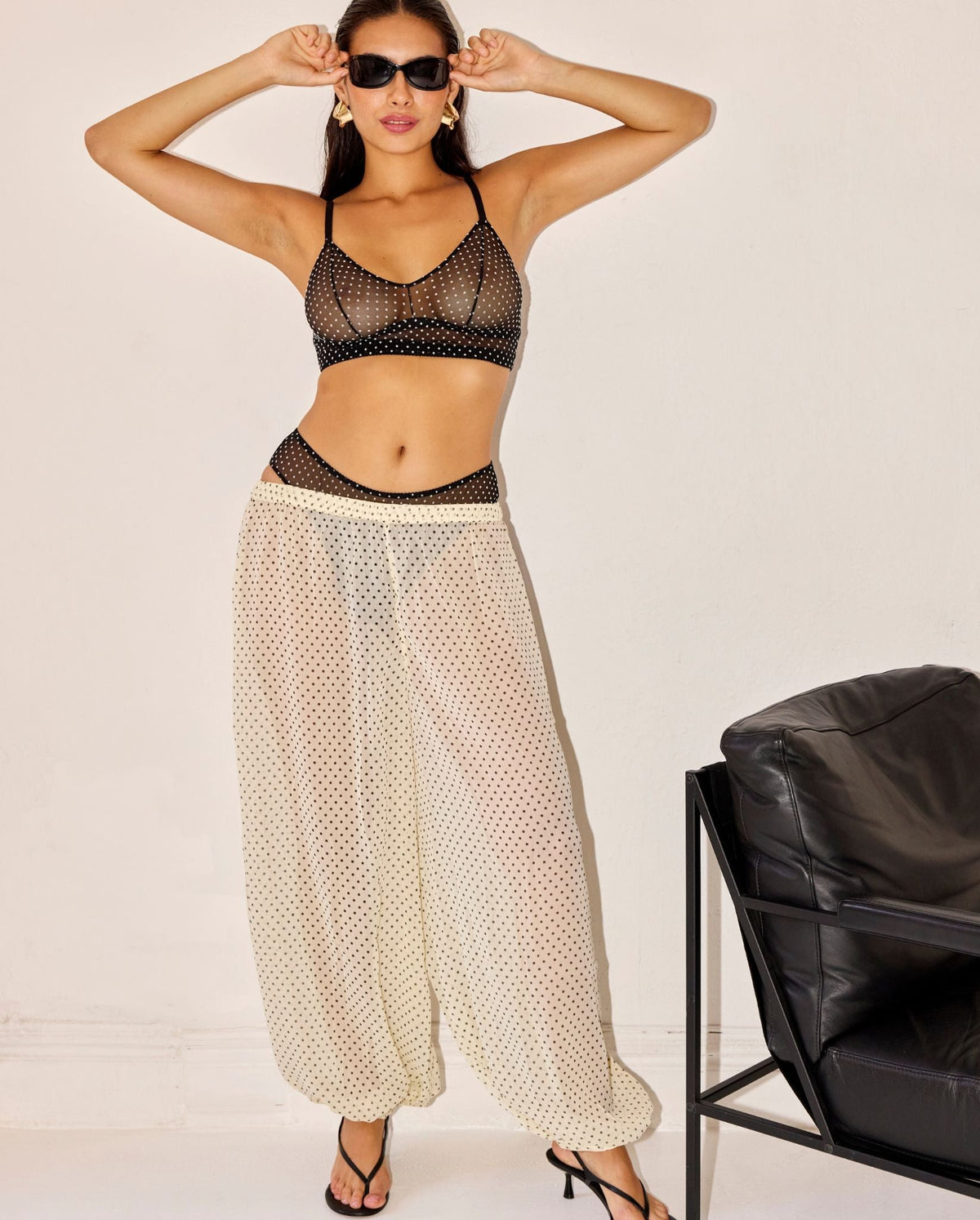 model-name=Asia|model-size=M