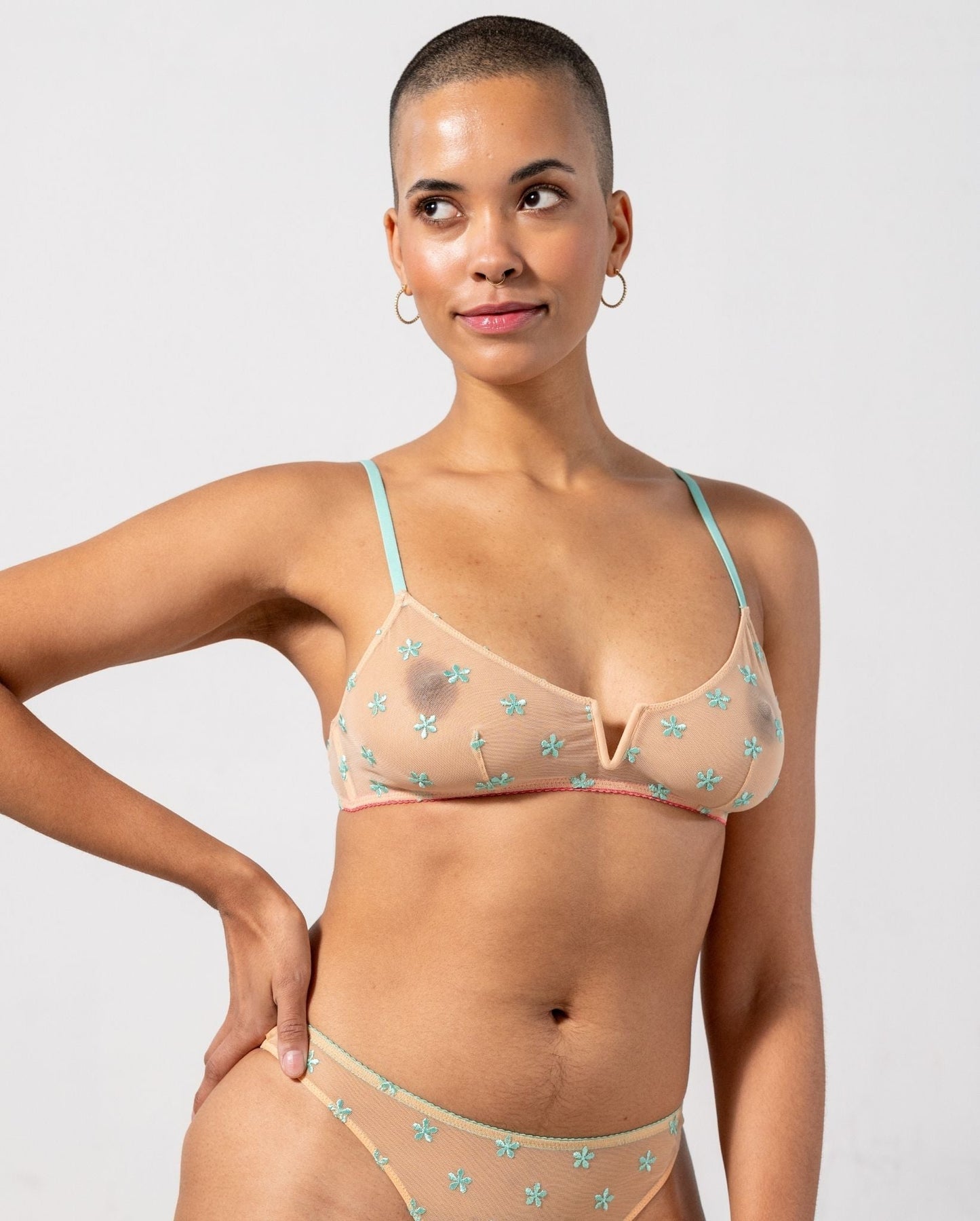 model-name=Rebecca|model-size=M