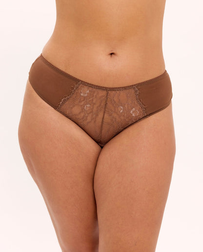 model-name=Isabelle|model-size=XL