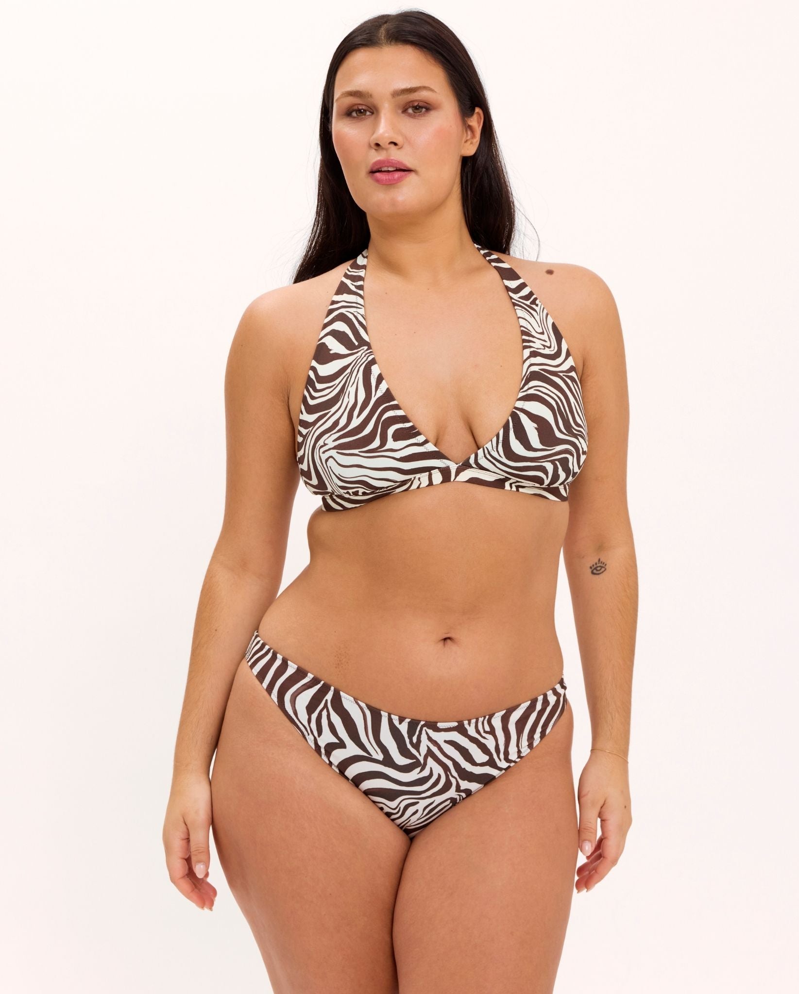 model-name=Isabelle|model-size=XL