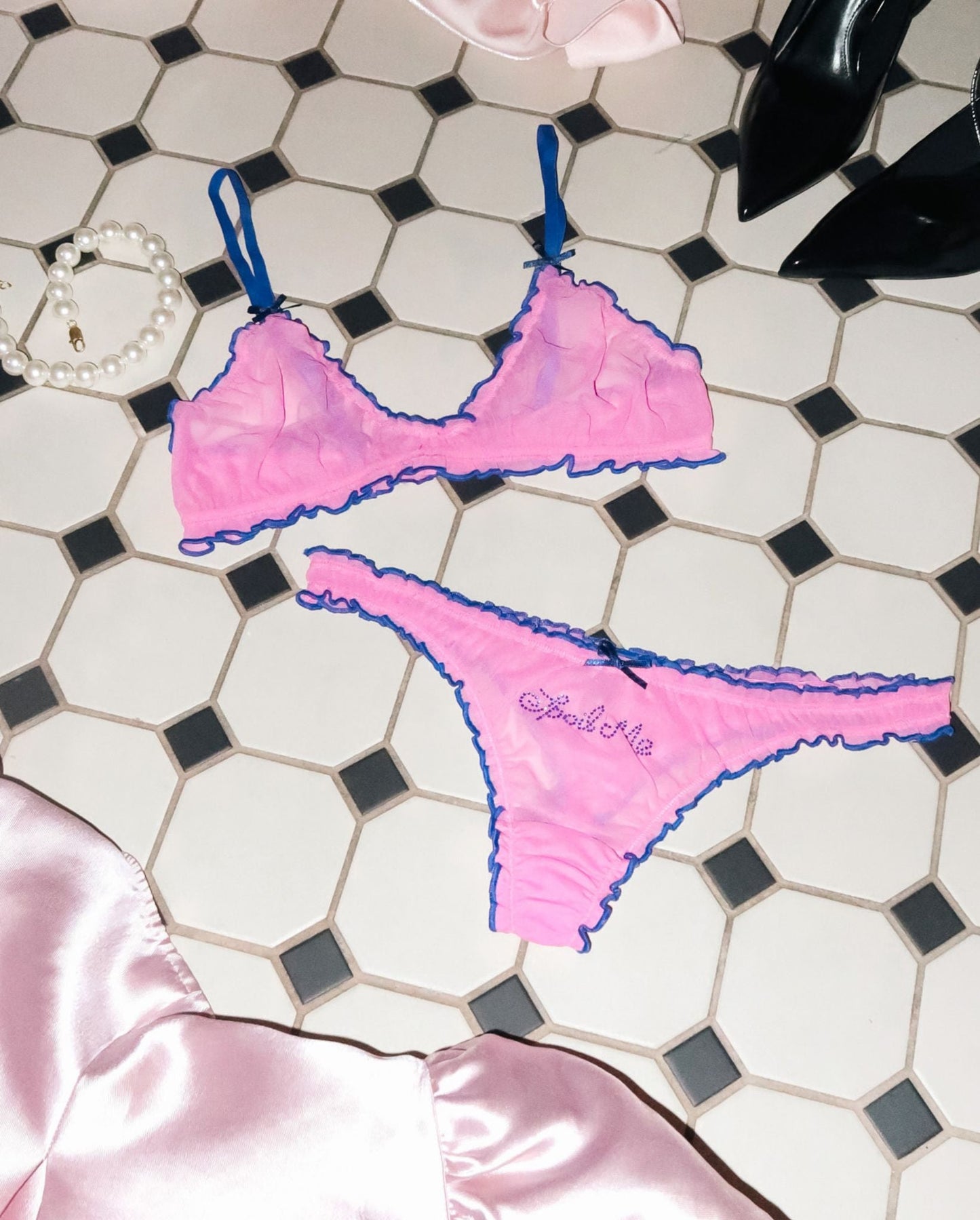 Mesh Ruffle Triangle Bralette Candy Pink/Electric Blue