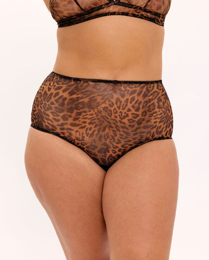 model-name=Isabelle|model-size=XL