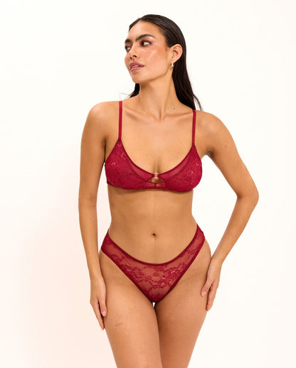 model-name=Asia|model-size=M
