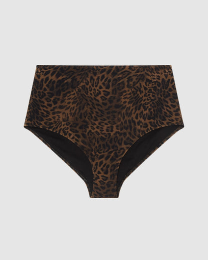 An high-waist bikini bottom in a dark leopard print.