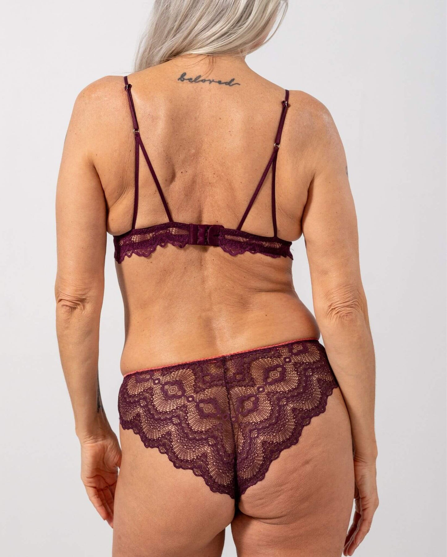 model-name=Shama|model-size=M