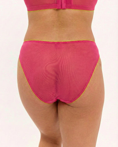 model-name=Felicia|model-size=M
