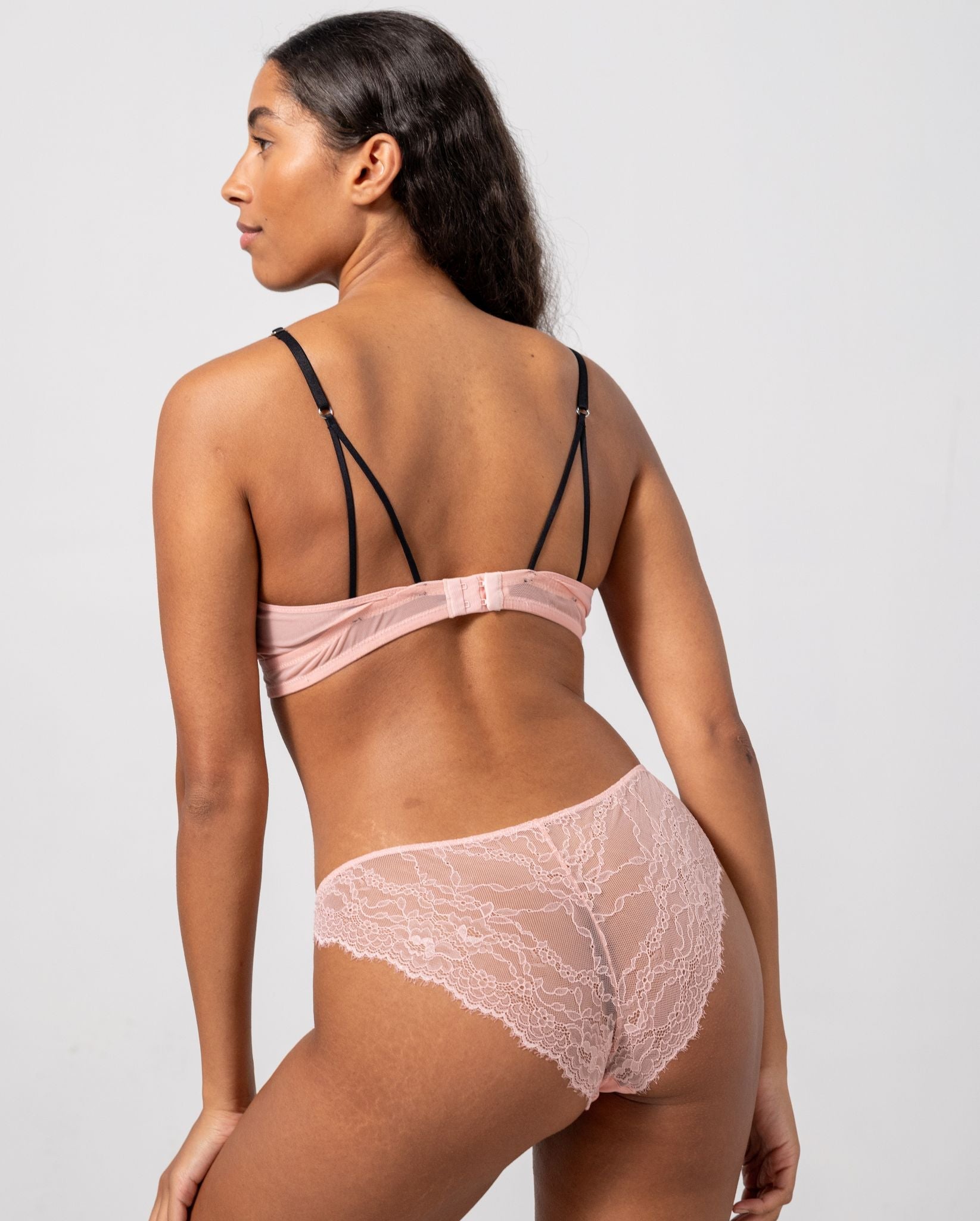 model-name=Luna|model-size=M