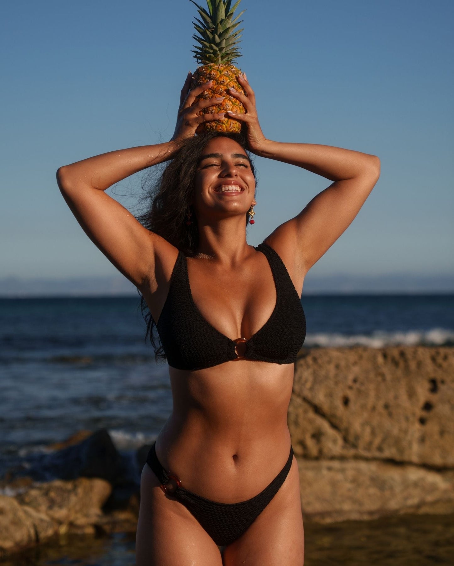 Ring Scoop Bikini Top Black