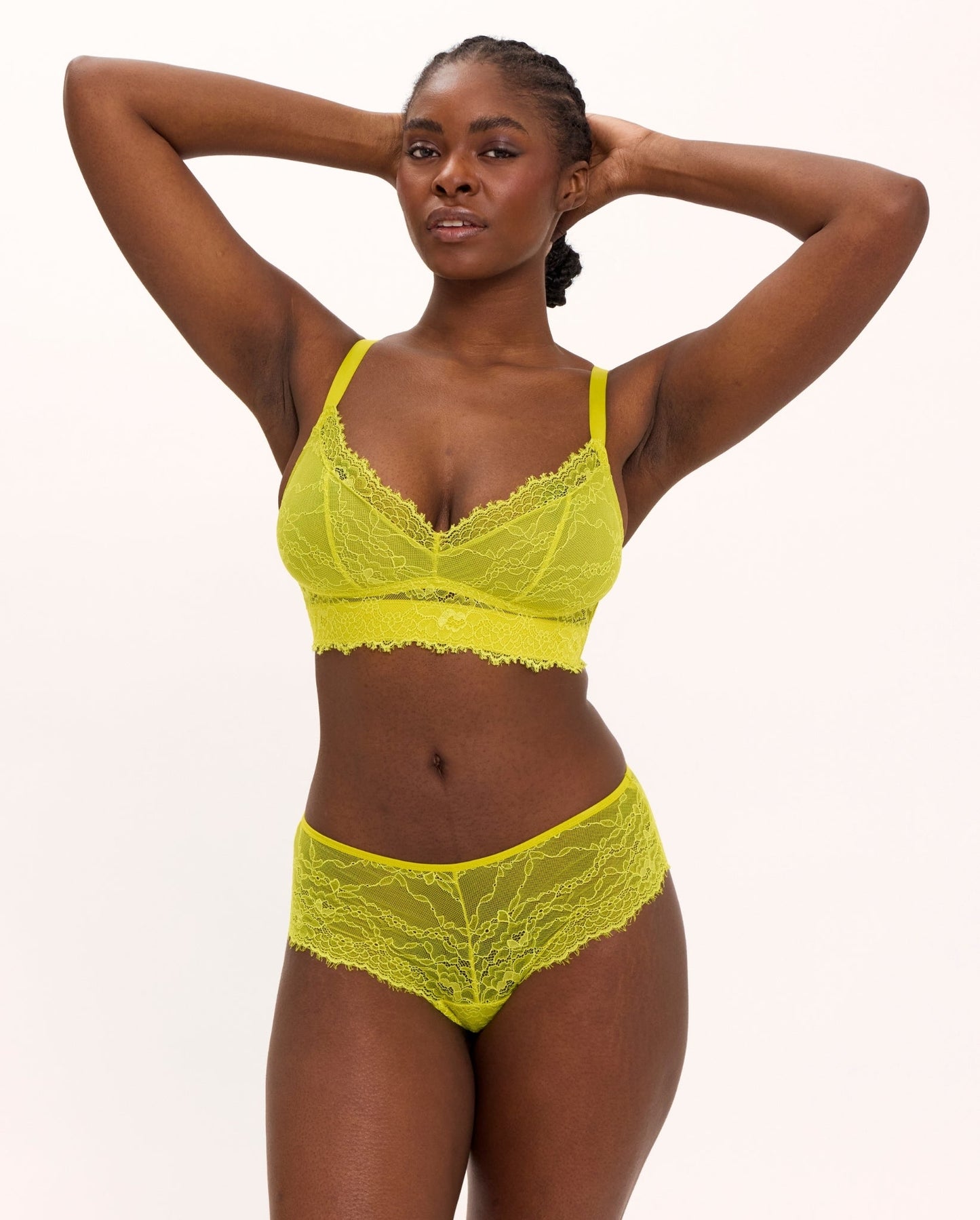 model-name=Kimy|model-size=M+