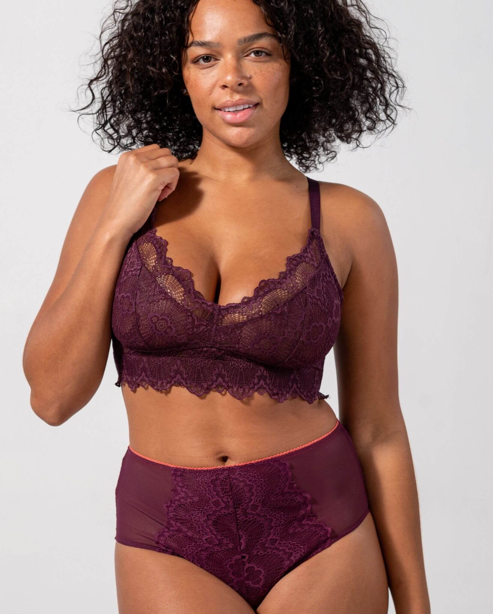 model-name=Baylie|model-size=L+