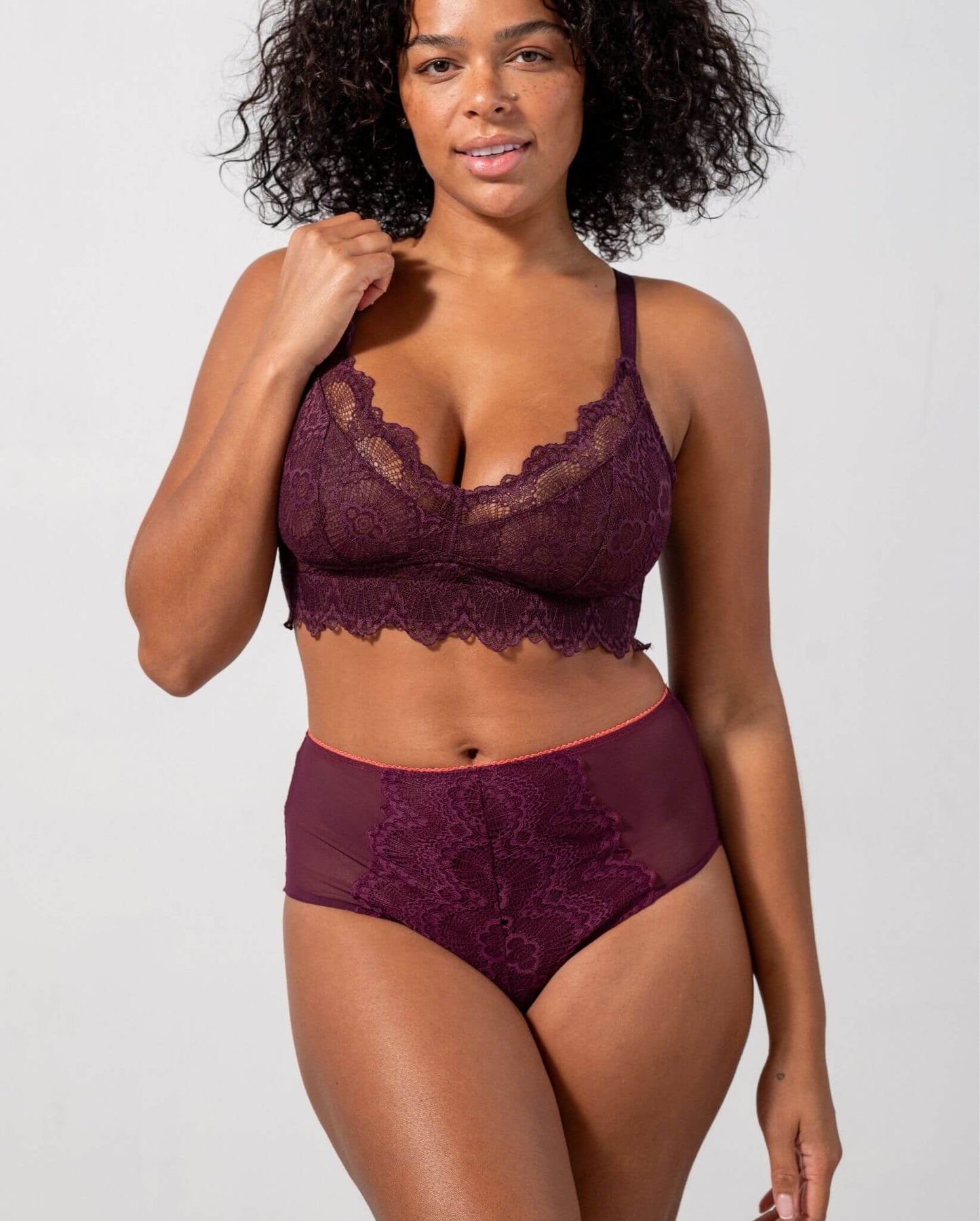 model-name=Baylie|model-size=M