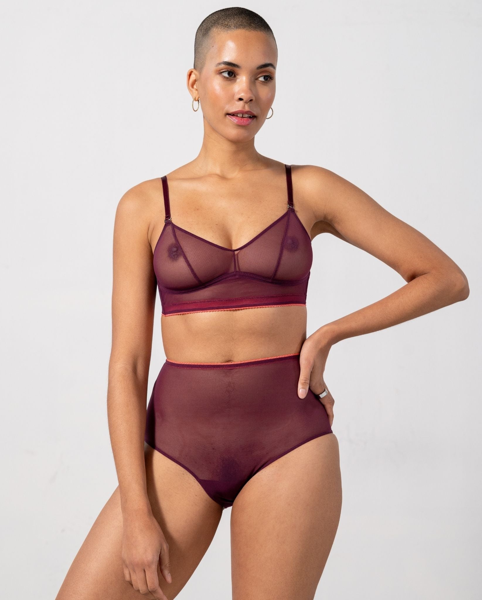 model-name=Rebecca|model-size=M