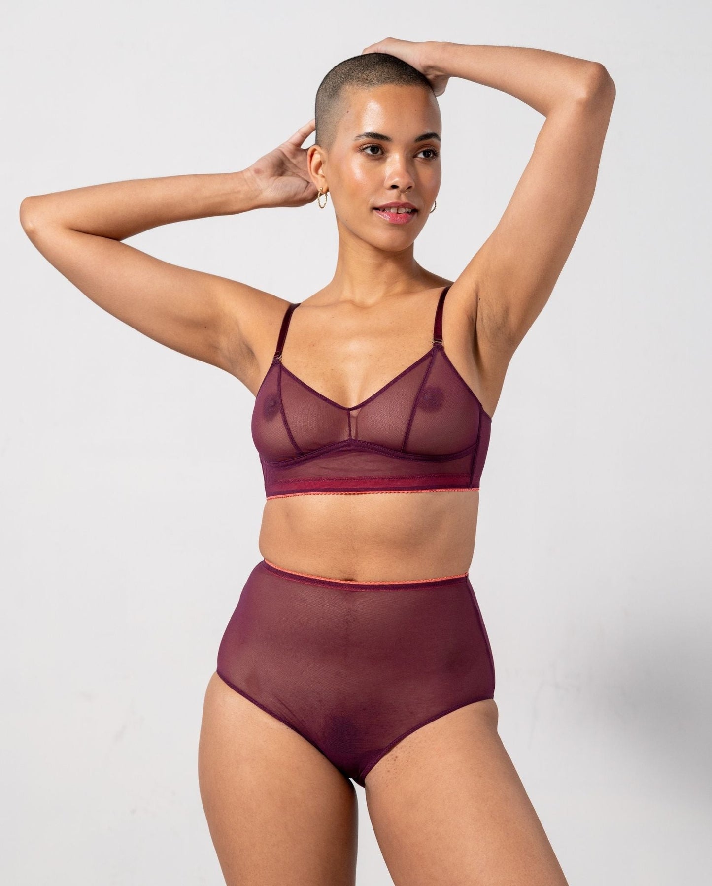 model-name=Rebecca|model-size=M