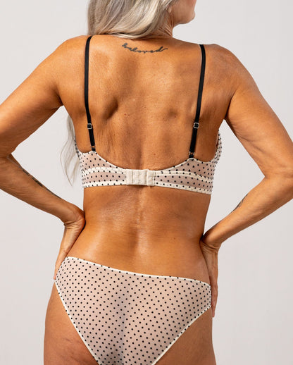 model-name=Shama|model-size=L