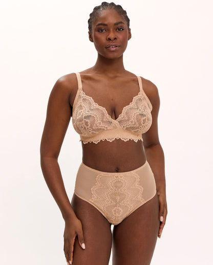 model-name=Kimy|model-size=M+