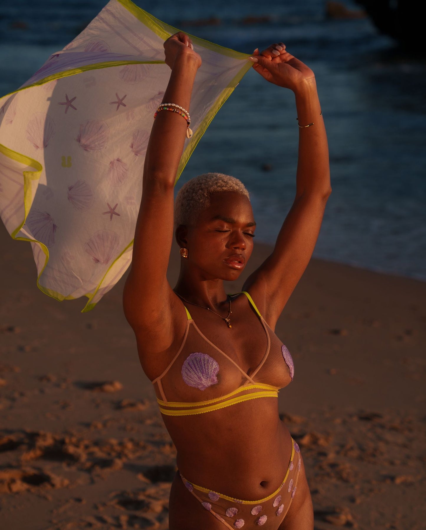 Mesh Triangle Bralette Warm Nude/Lilac