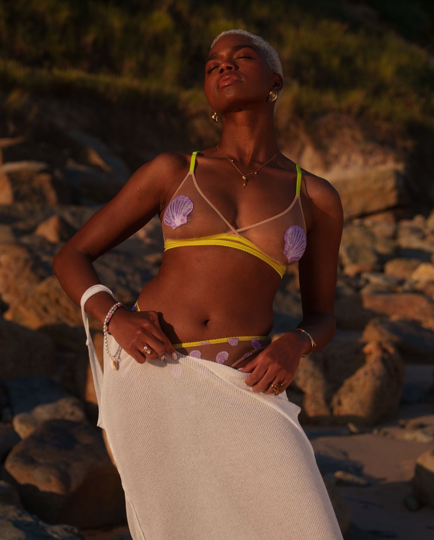 Mesh Triangle Bralette Warm Nude/Lilac