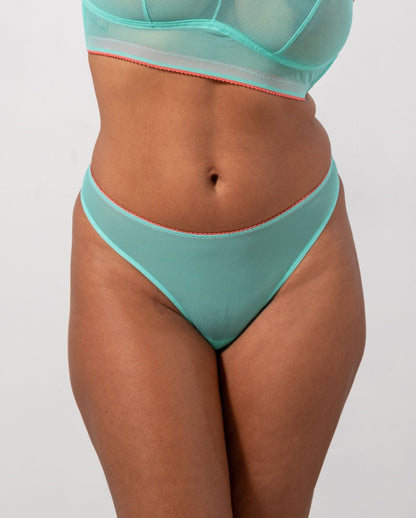 model-name=Baylie|model-size=M