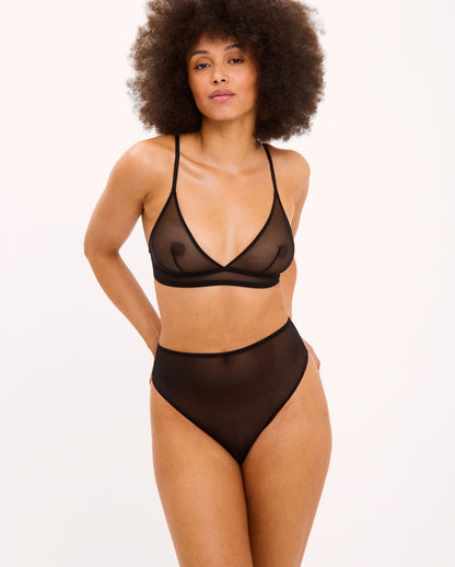 model-name=Davina|model-size=M