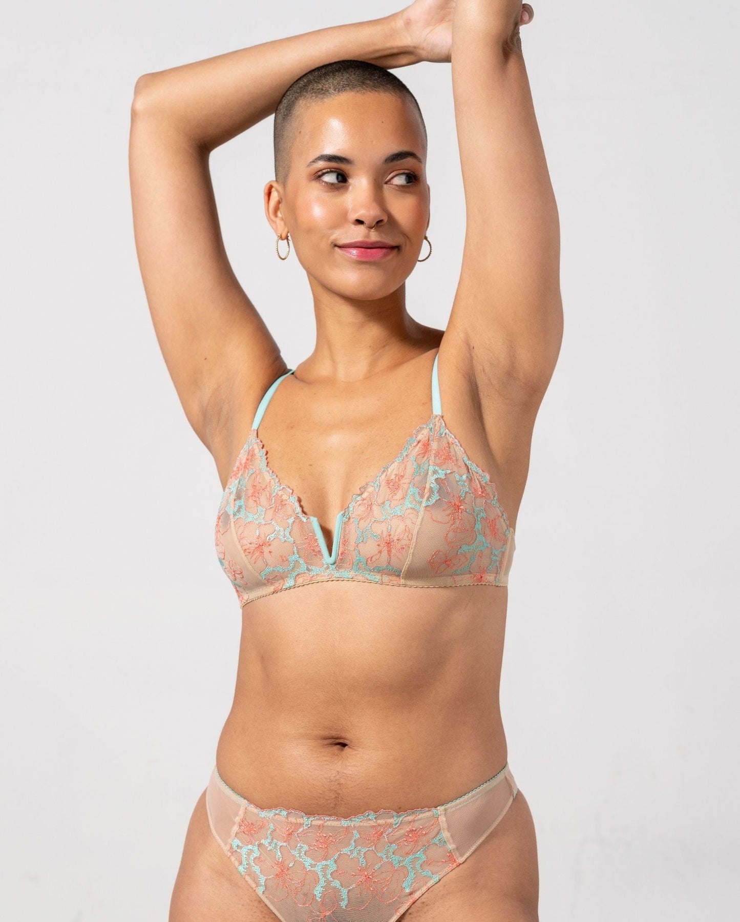 model-name=Rebecca|model-size=M