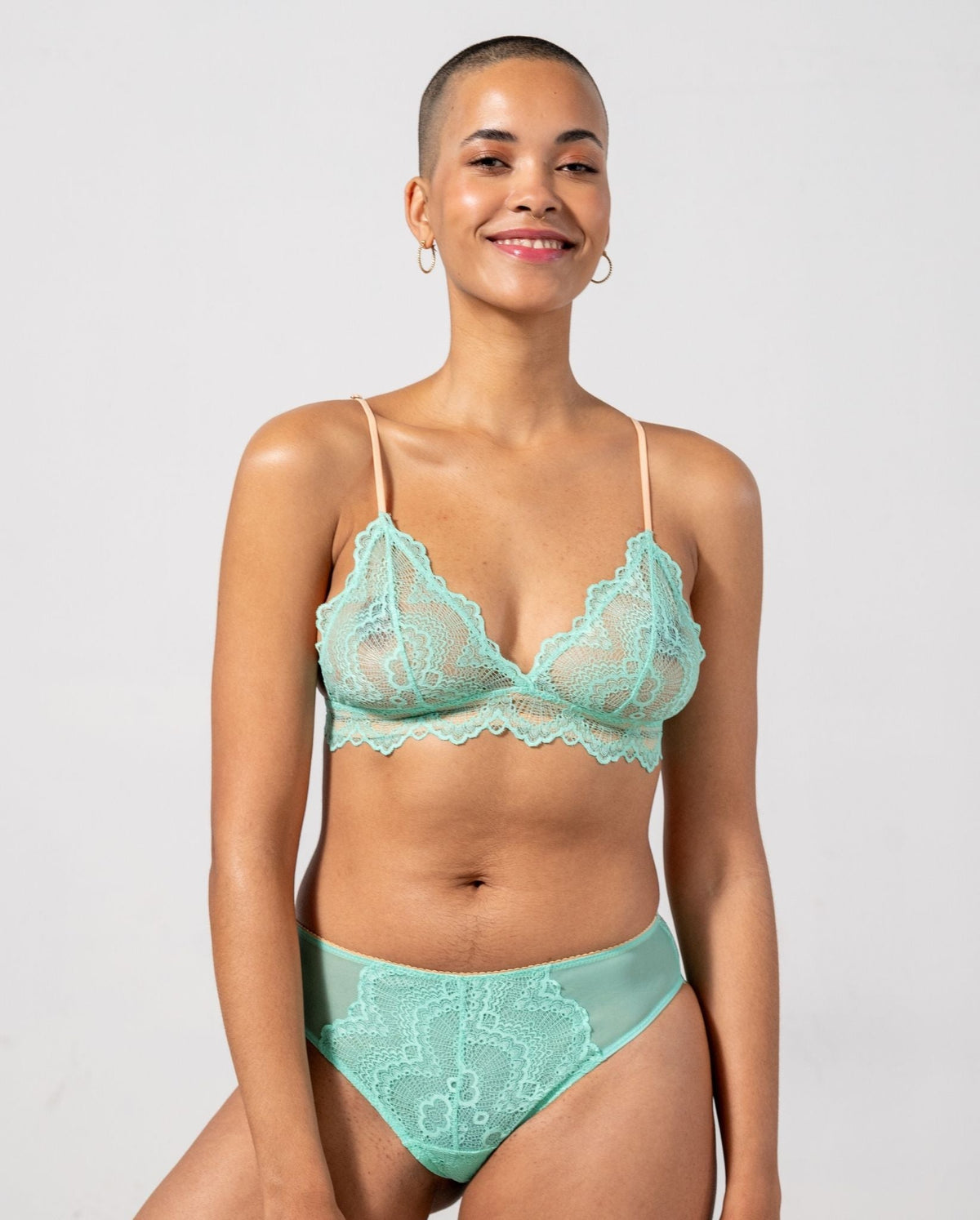 model-name=Rebecca|model-size=M