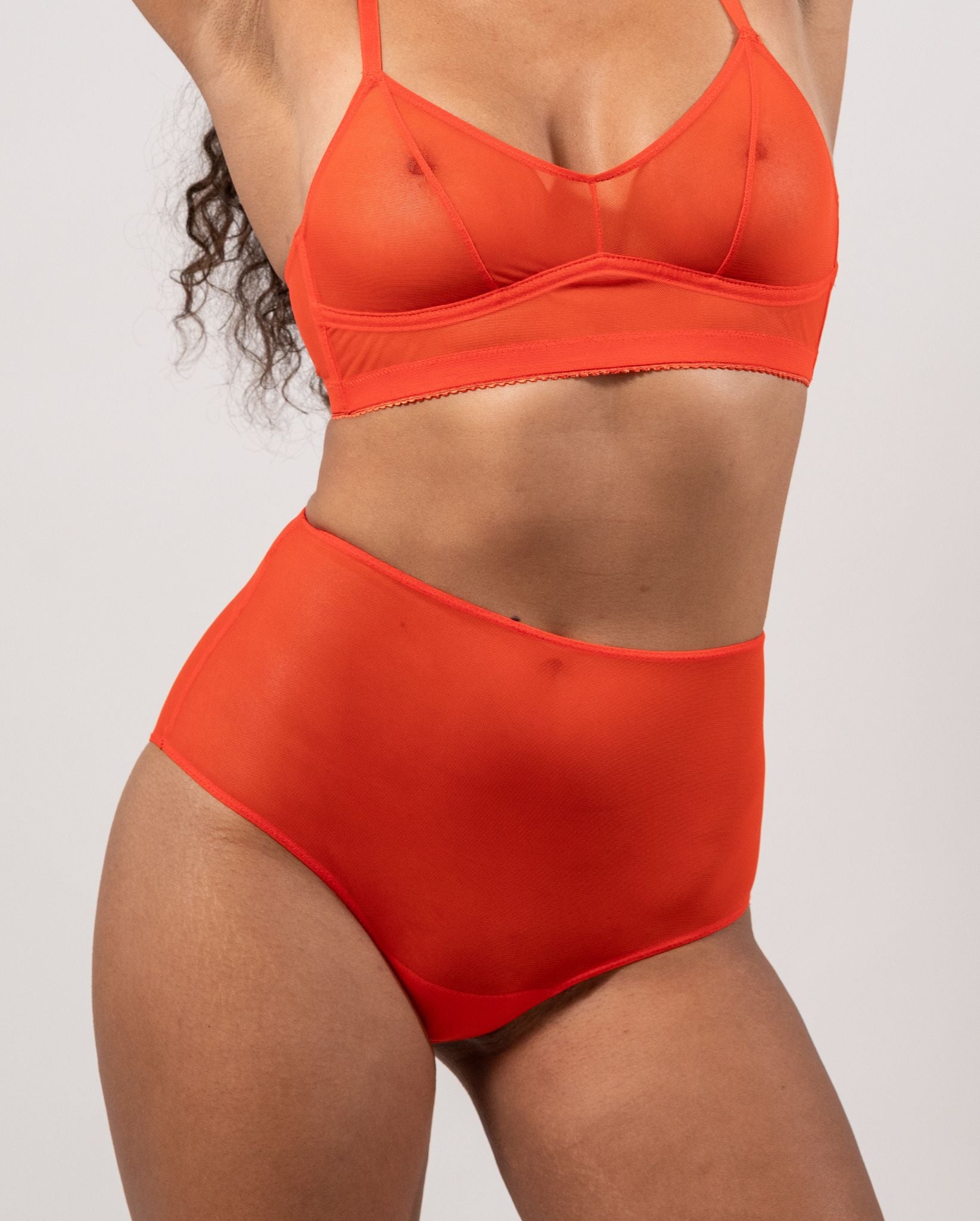 |model-size=M|