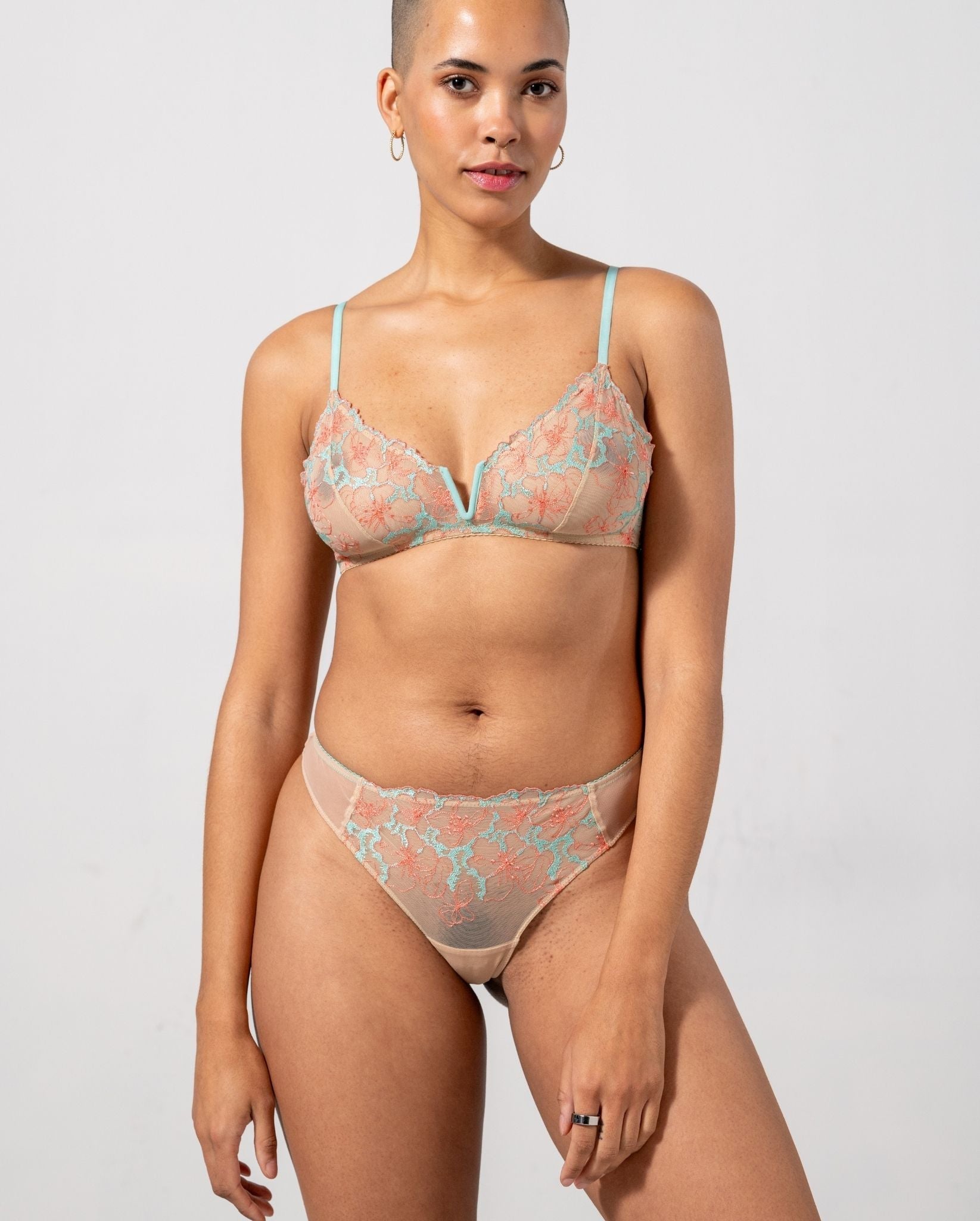 model-name=Rebecca|model-size=M