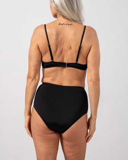 model-name=Shama|model-size=M