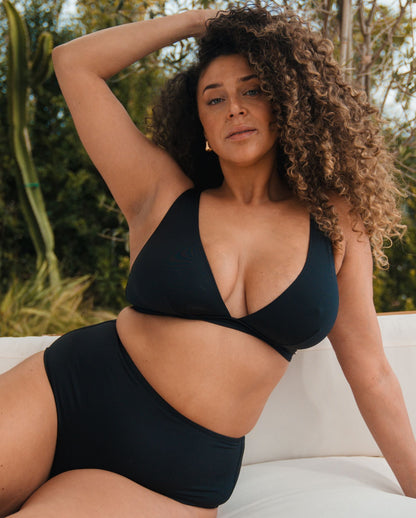 model-name=Yoelle|model-size=XL